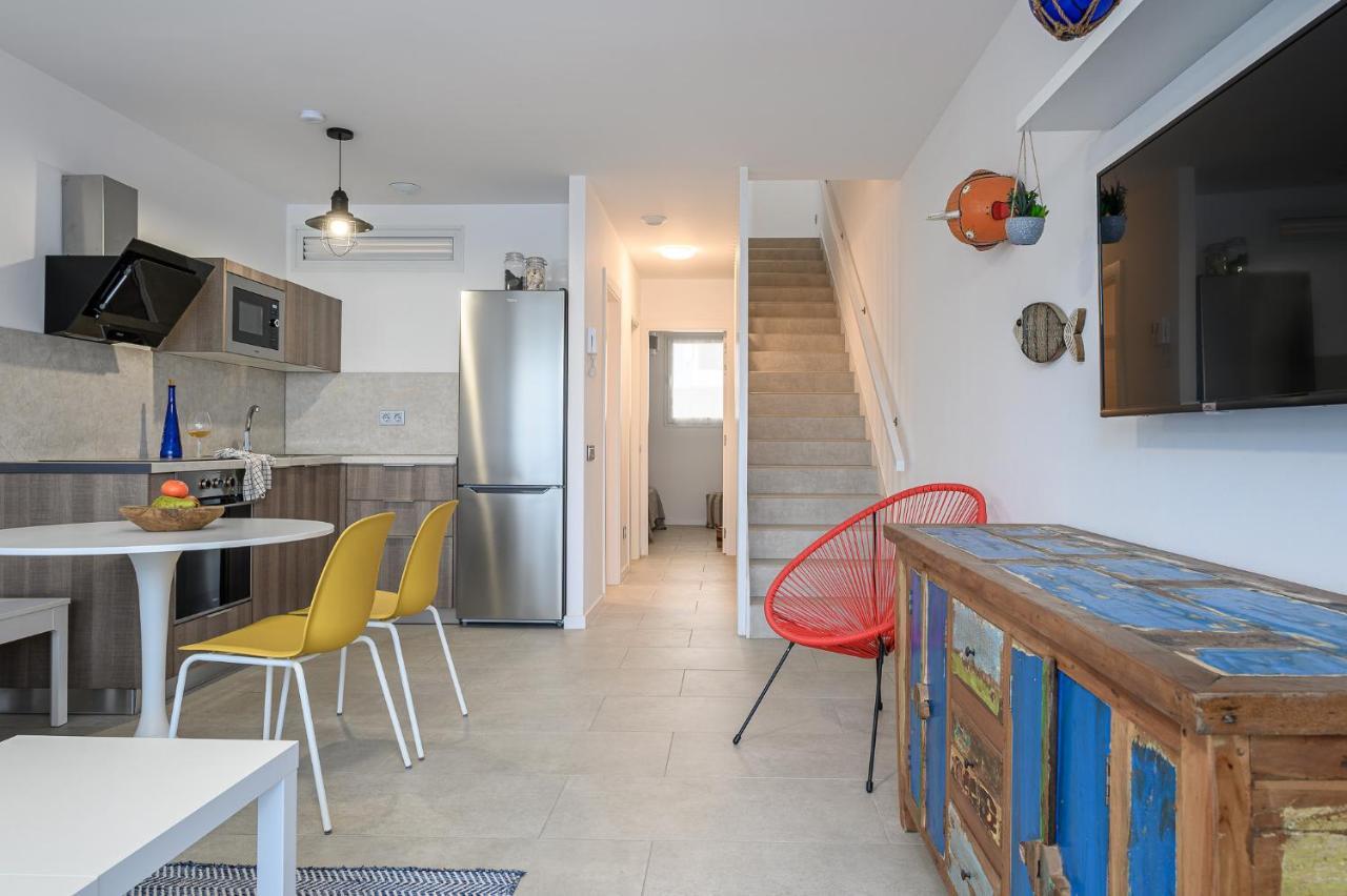 La Marinera House-Near The Beach, Fast Wifi, Air-Con On Main Bedroom And Sat Tv Плайя-Бланка Екстер'єр фото